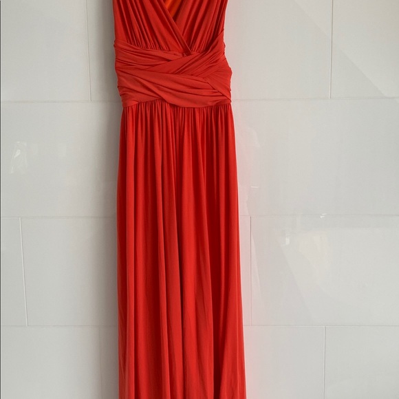 Evening gown/prom dress size 0 - Picture 2 of 6